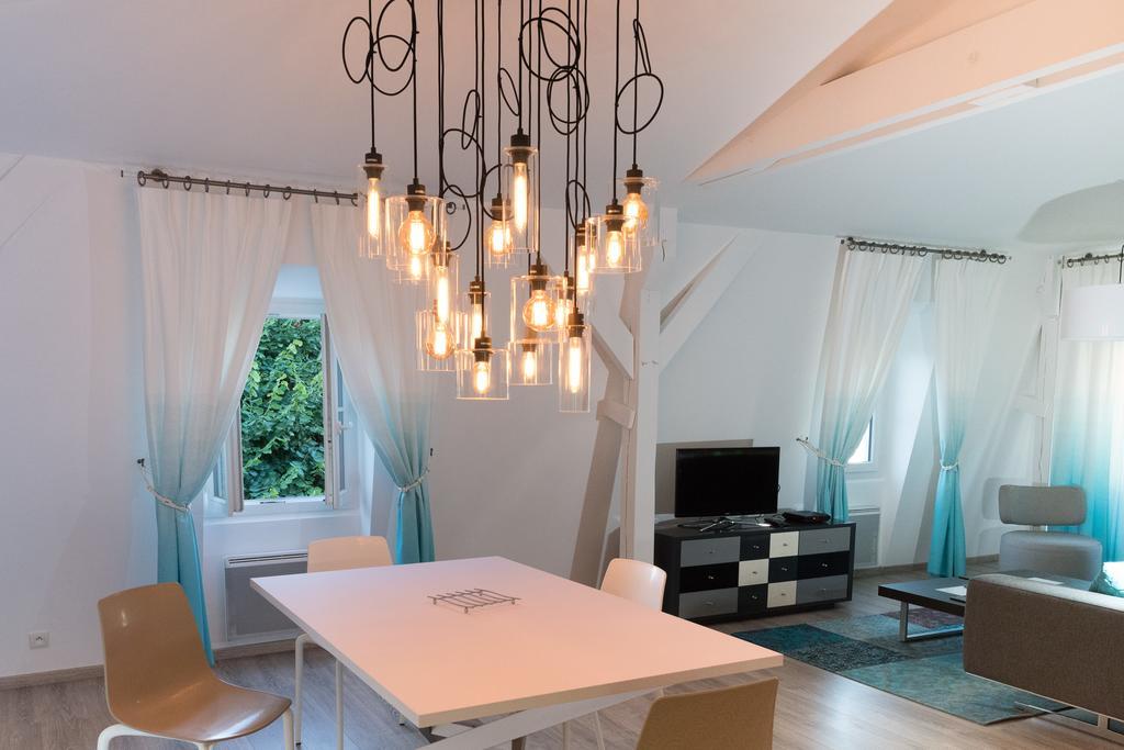 Apartment Les Toits De - 2 Appt - Parking Gratuit